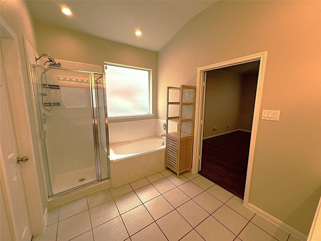 7031 Windy Run Court - Photo 15