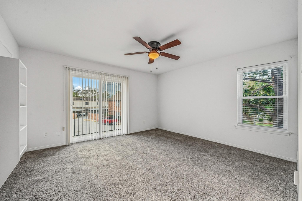 830 Threadneedle Street - Photo 21