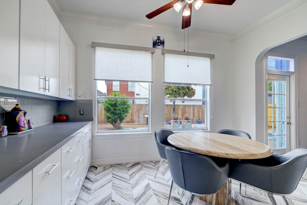 4402 Holt Street - Photo 11