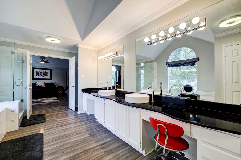 4402 Holt Street - Photo 24