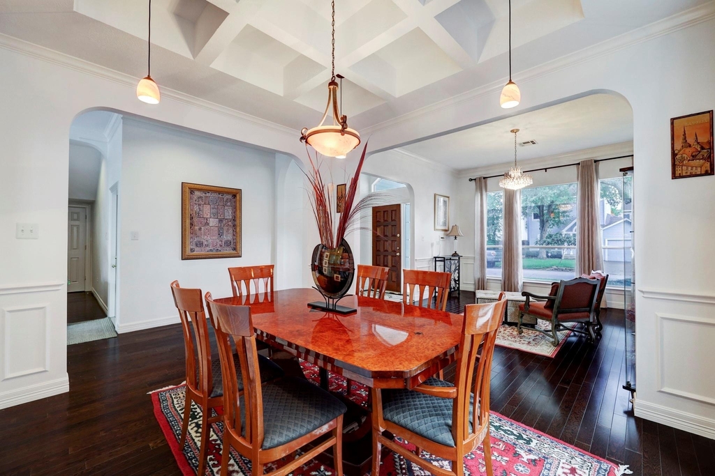 4402 Holt Street - Photo 6