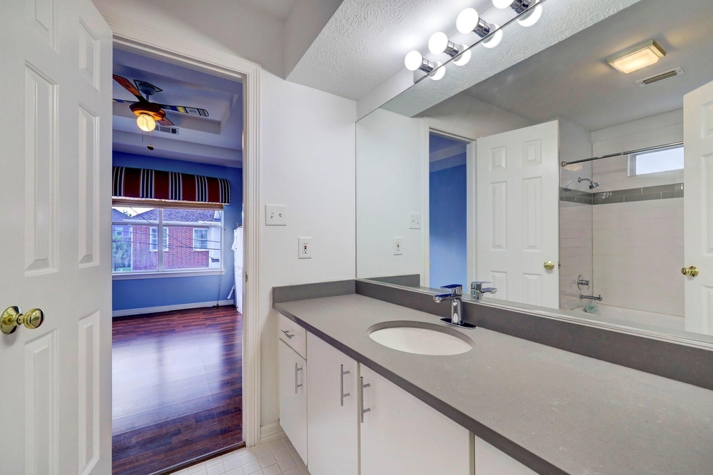 4402 Holt Street - Photo 17