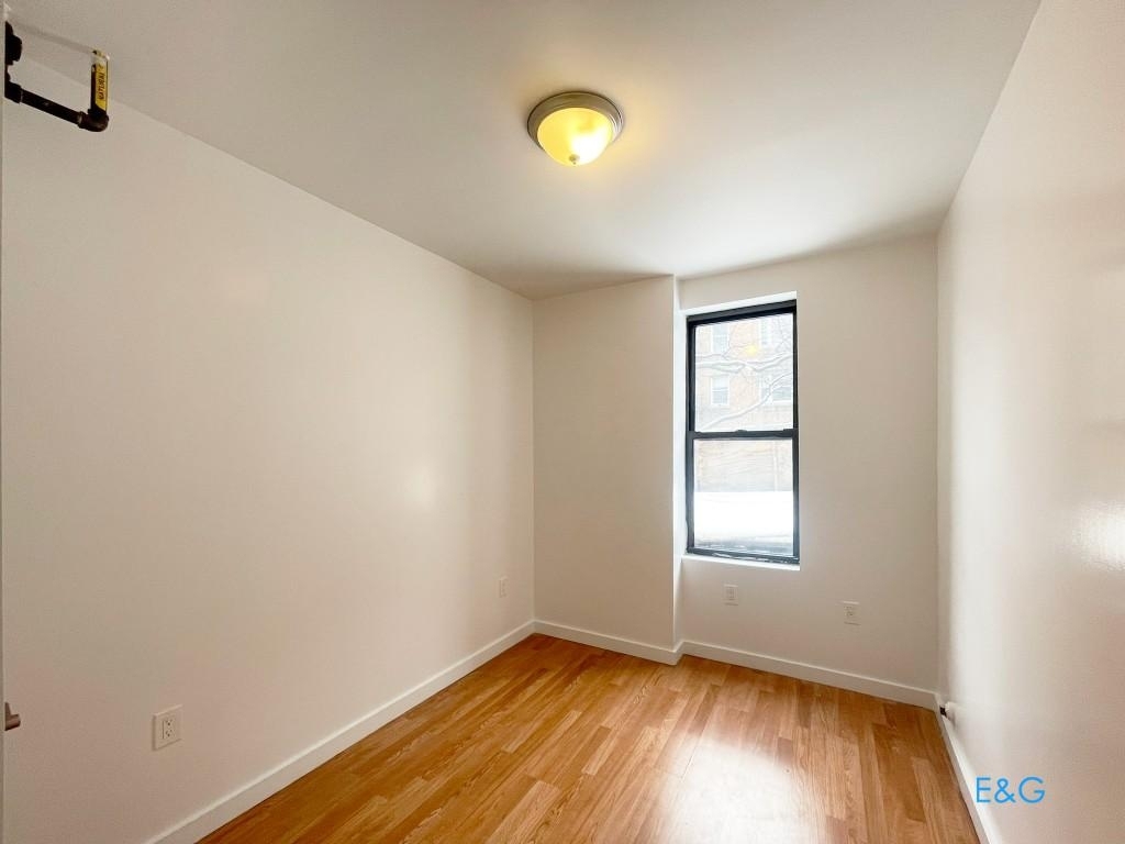 1 Bennett Avenue - Photo 7