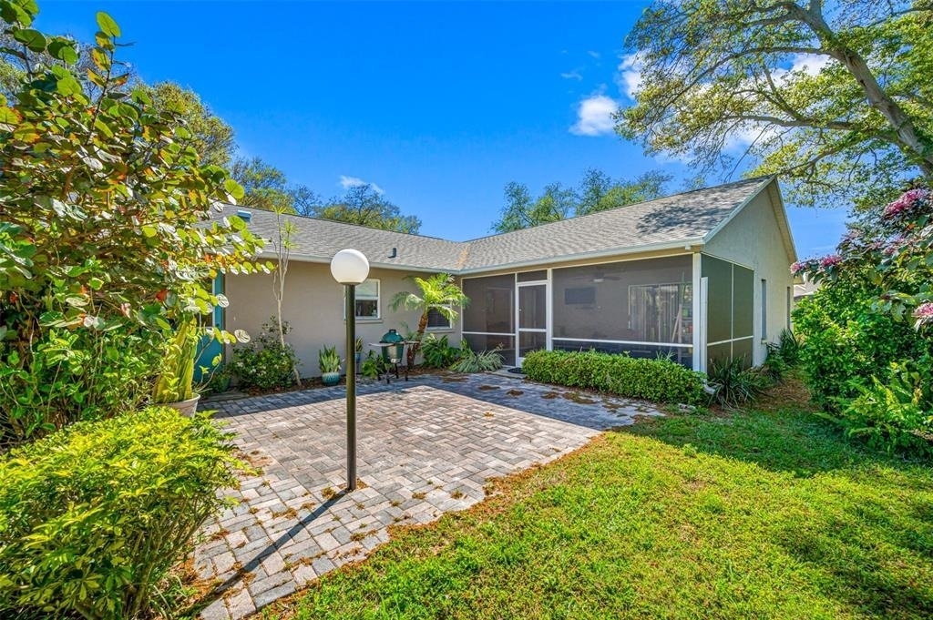 1632 Windsor Place - Photo 19