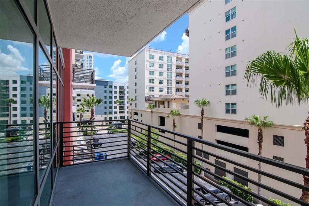 1208 E Kennedy Boulevard - Photo 31
