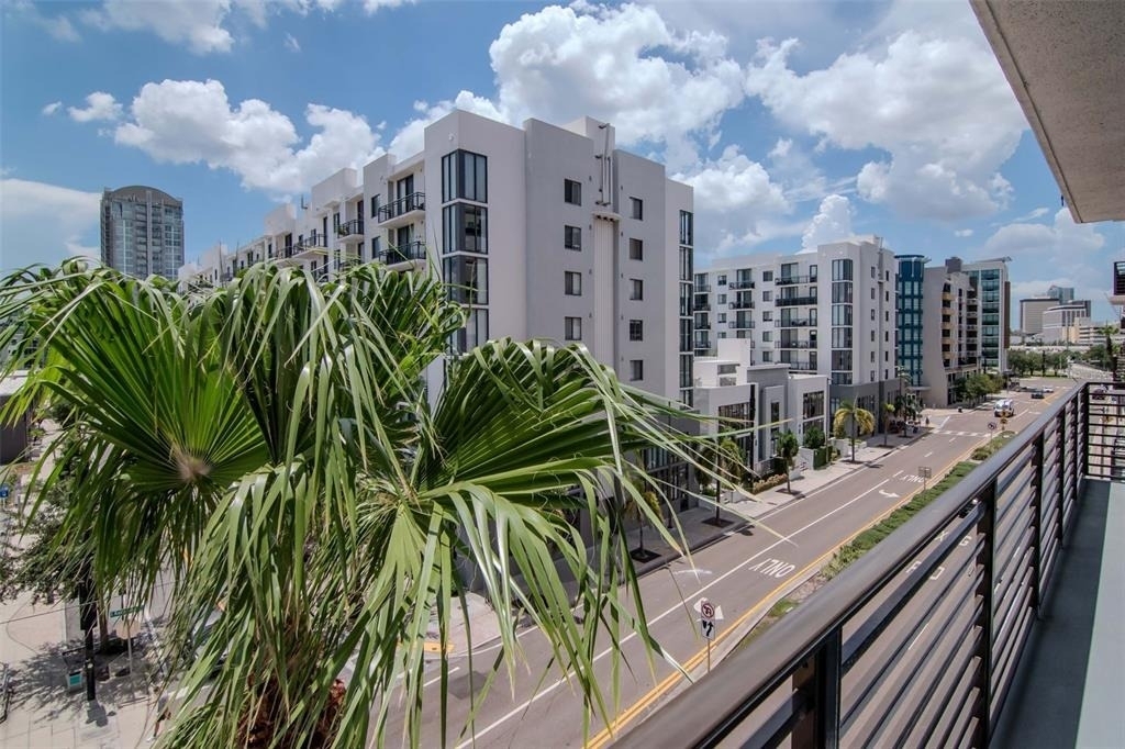 1208 E Kennedy Boulevard - Photo 28