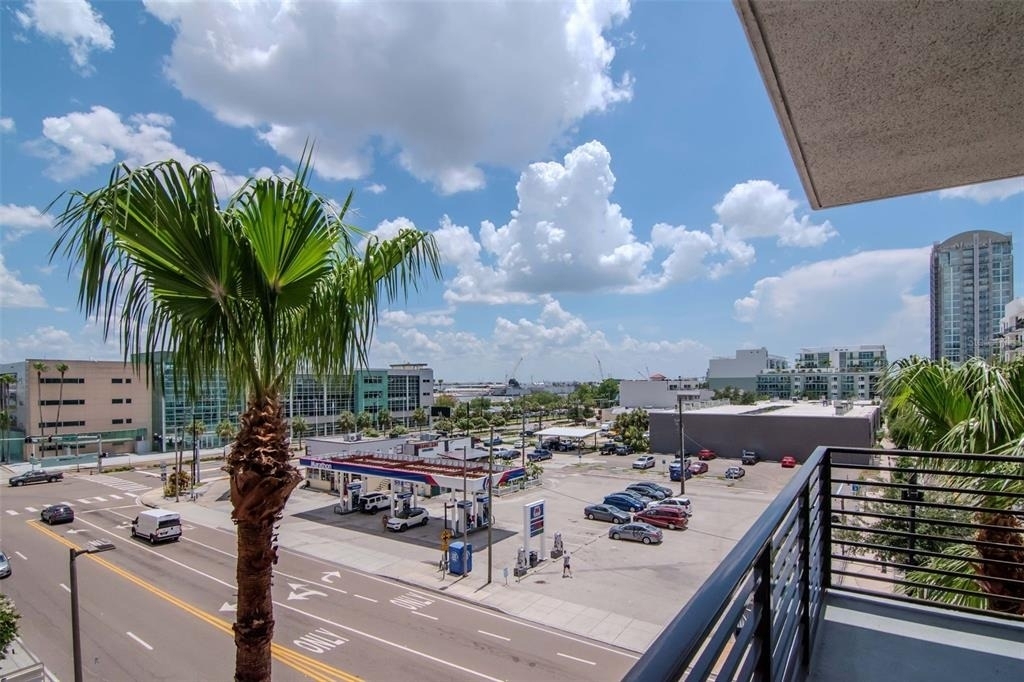 1208 E Kennedy Boulevard - Photo 23