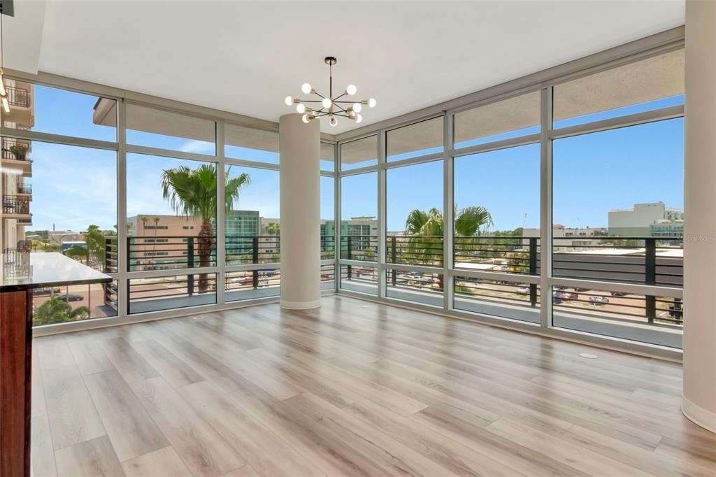 1208 E Kennedy Boulevard - Photo 10