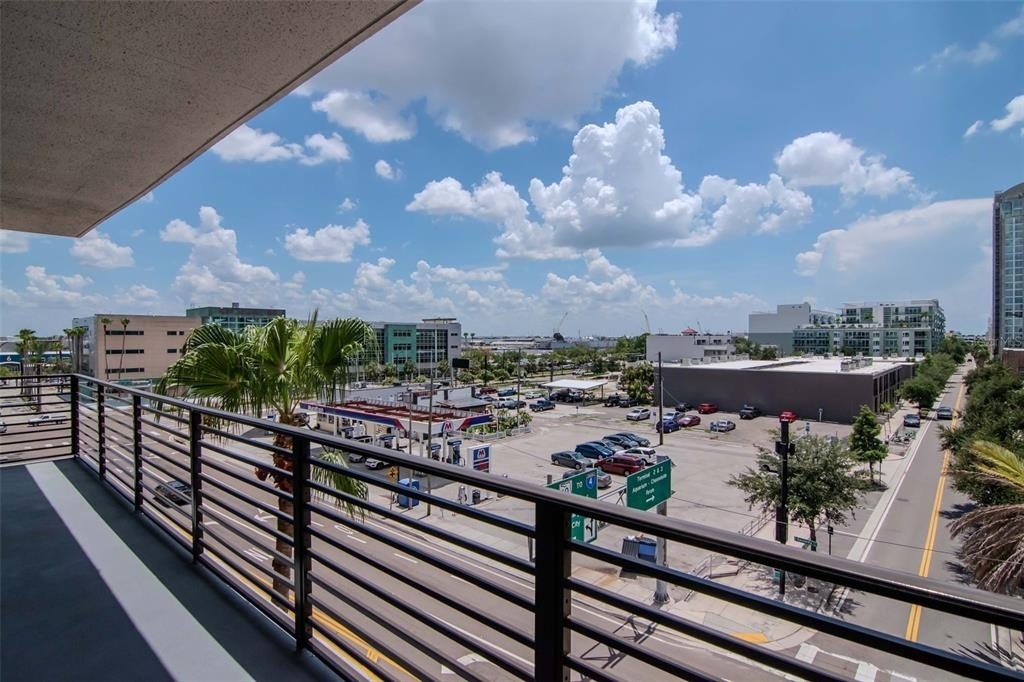 1208 E Kennedy Boulevard - Photo 37