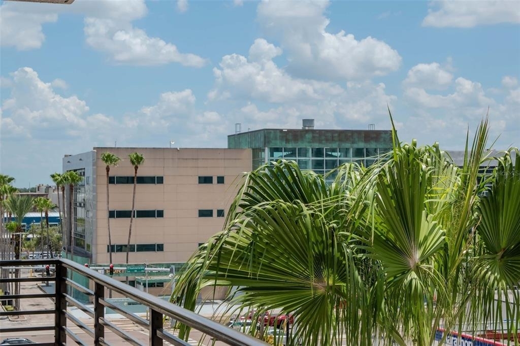 1208 E Kennedy Boulevard - Photo 16