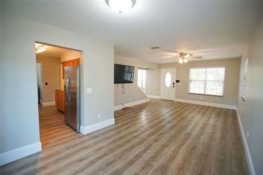 317 W Hanlon Street - Photo 5