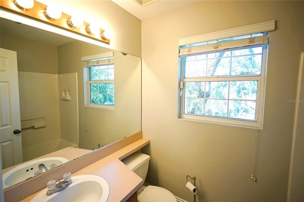 317 W Hanlon Street - Photo 21