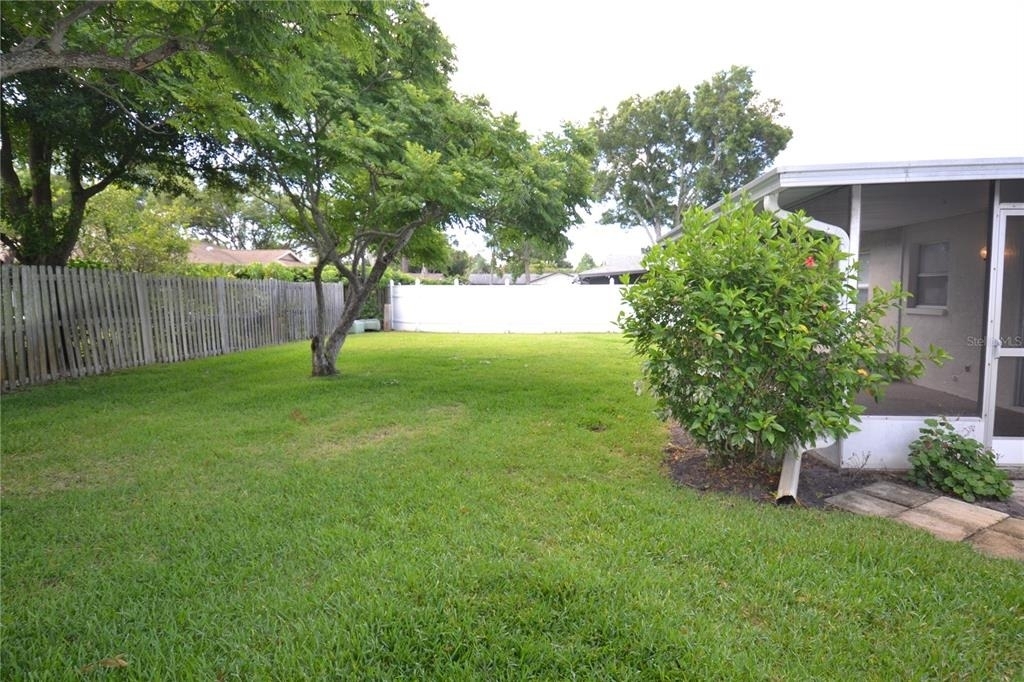 2357 White Oak Circle - Photo 35