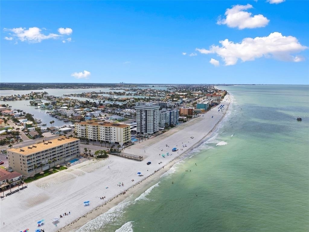 17408 Gulf Boulevard - Photo 12