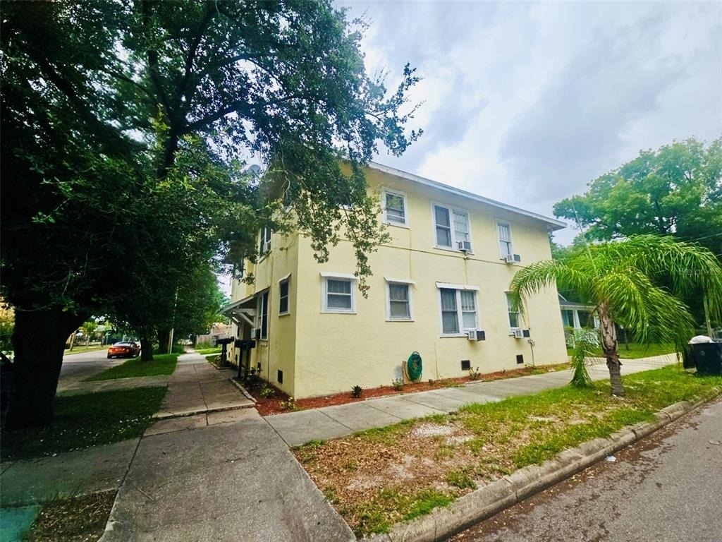 2301 N Jefferson Street - Photo 19