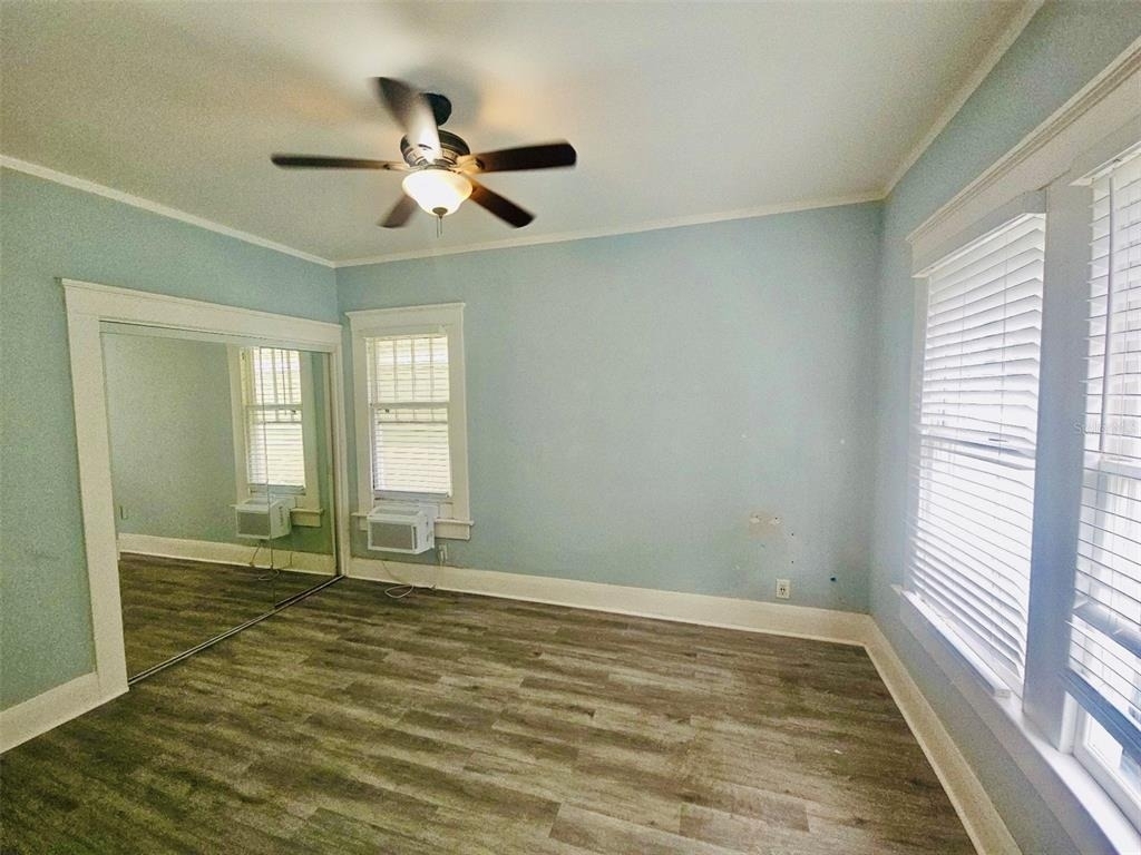 2301 N Jefferson Street - Photo 6