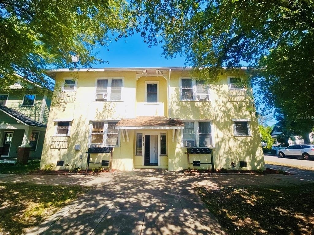 2301 N Jefferson Street - Photo 0