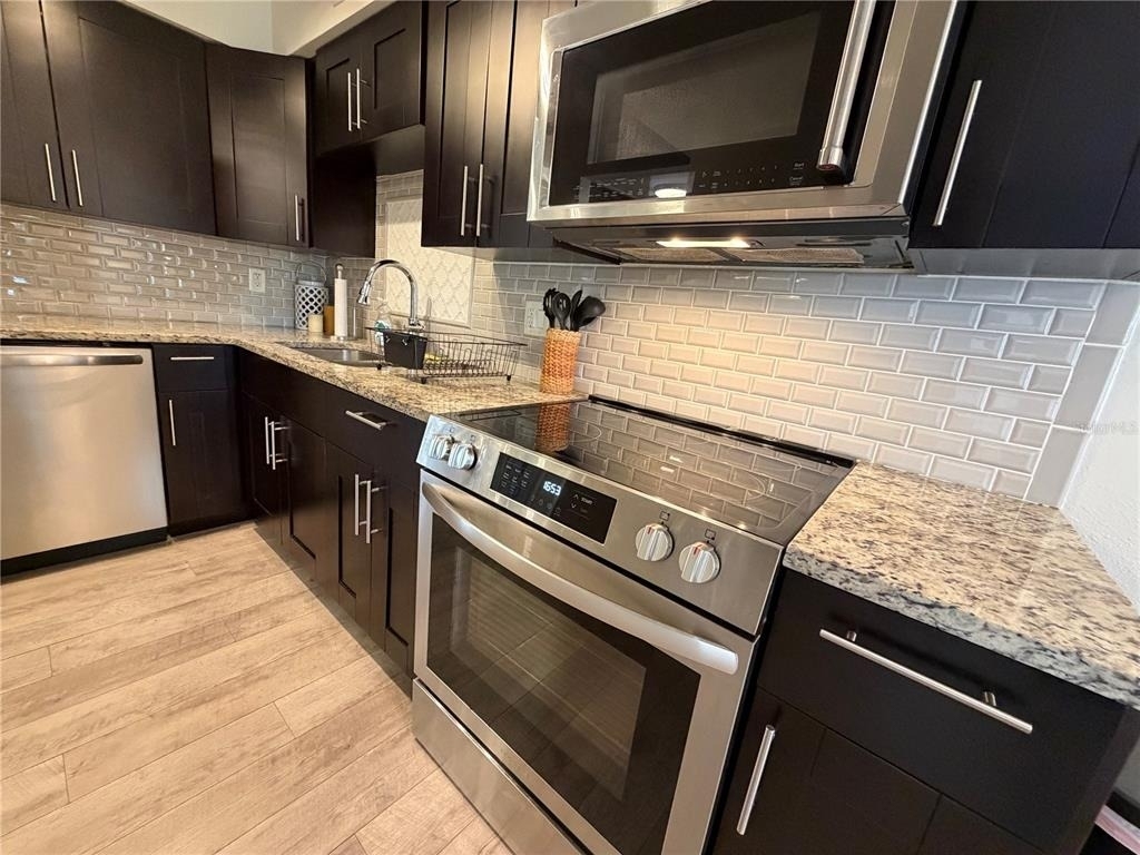 4985 Cobia Drive Se - Photo 2