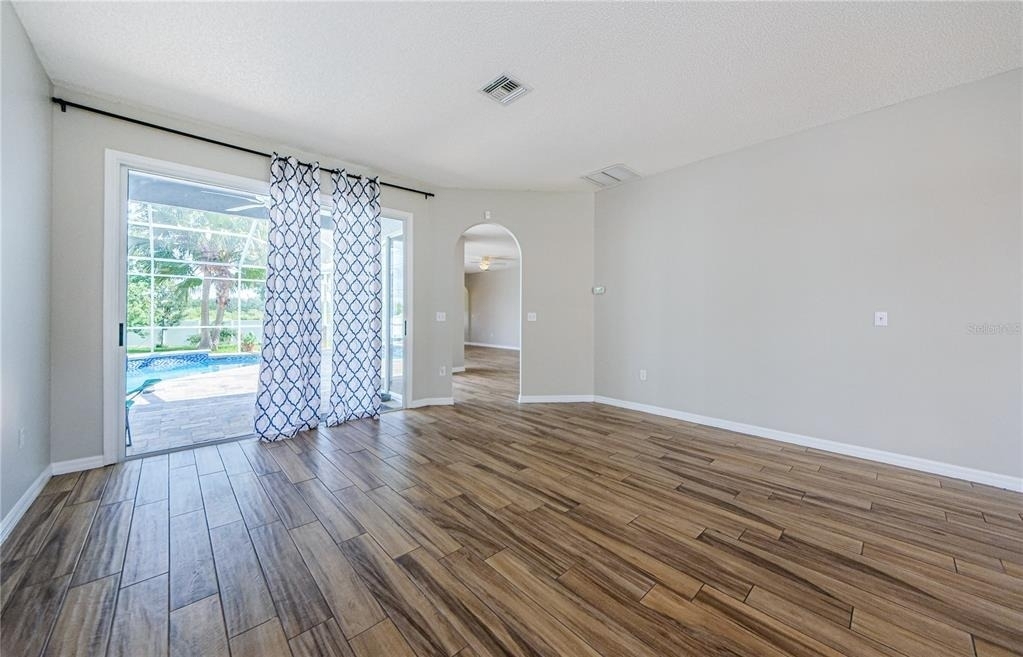 4801 Augusta Avenue - Photo 13