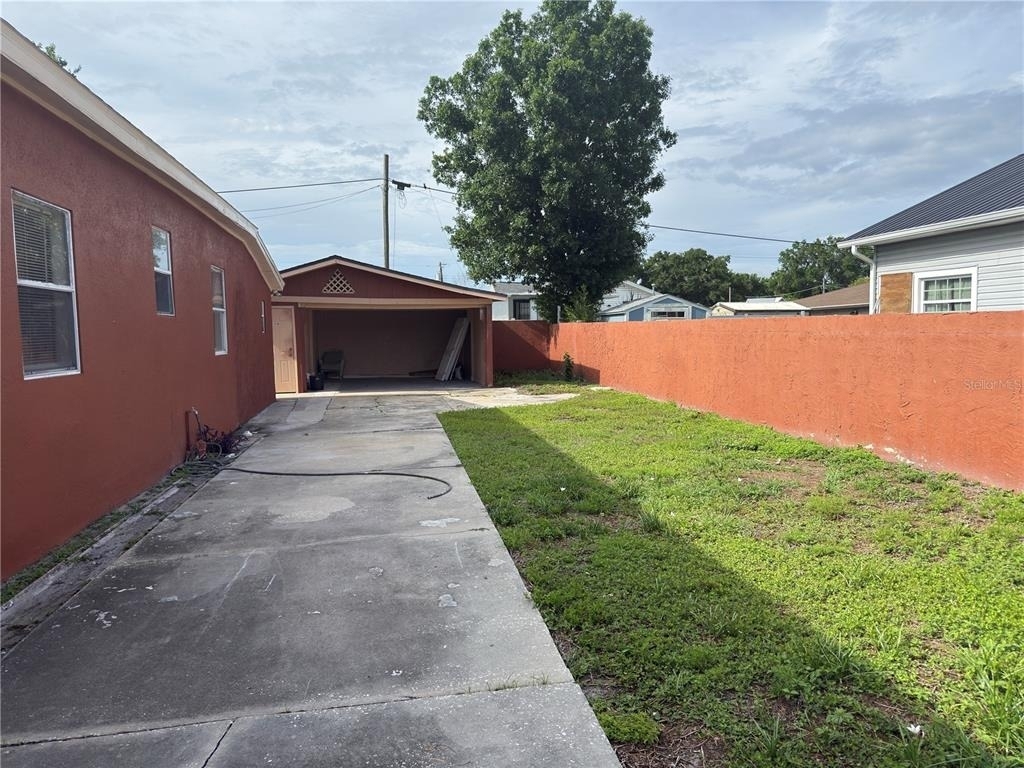 2514 W Saint John Street - Photo 34