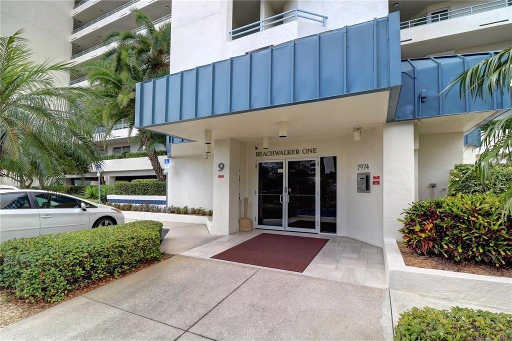 7974 Sailboat Key Boulevard S - Photo 1