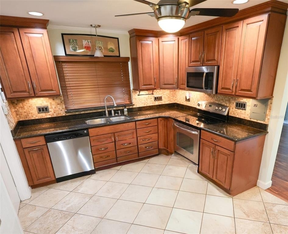 3104 W North A Street - Photo 5