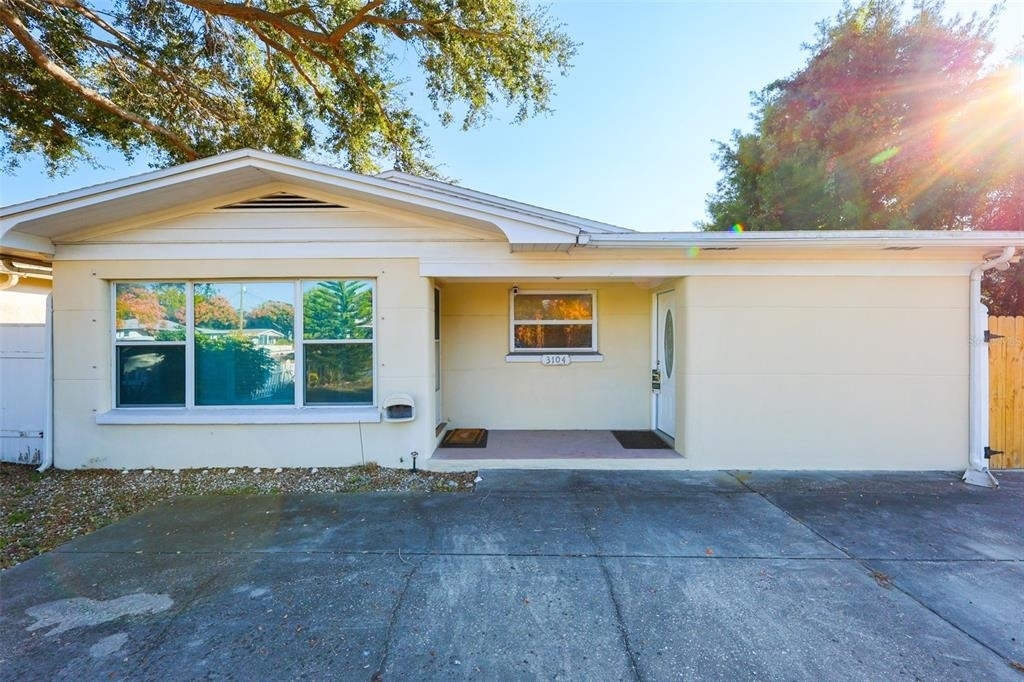 3104 W North A Street - Photo 0