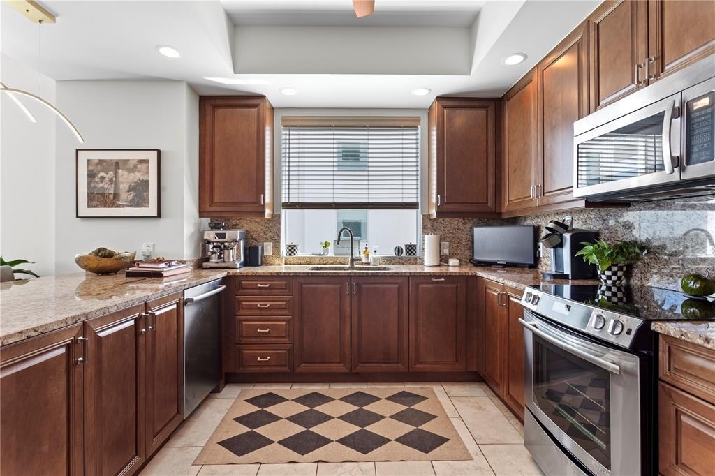 1325 Snell Isle Boulevard Ne - Photo 24