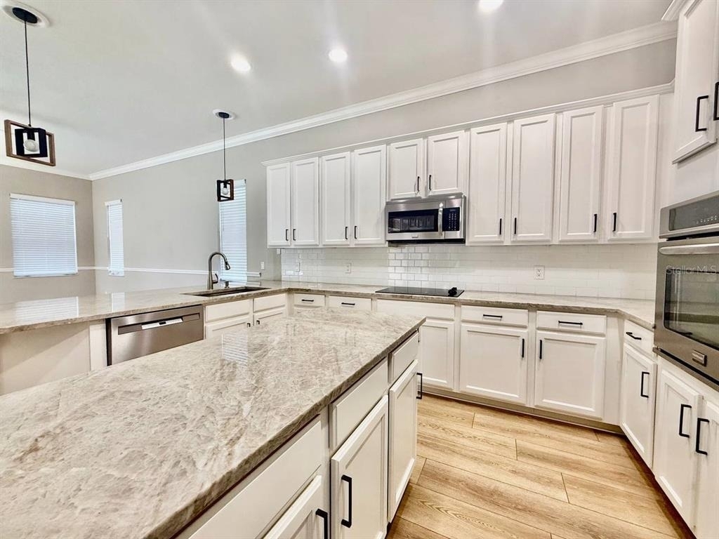 18711 Chaville Road - Photo 13