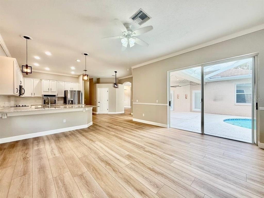 18711 Chaville Road - Photo 21