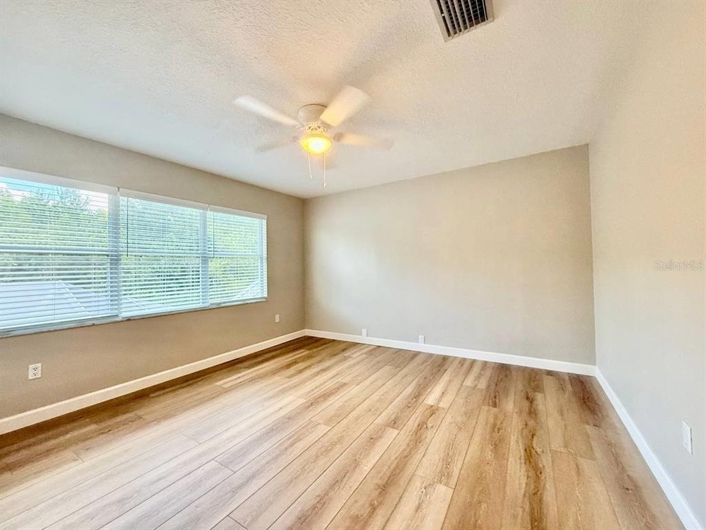18711 Chaville Road - Photo 36