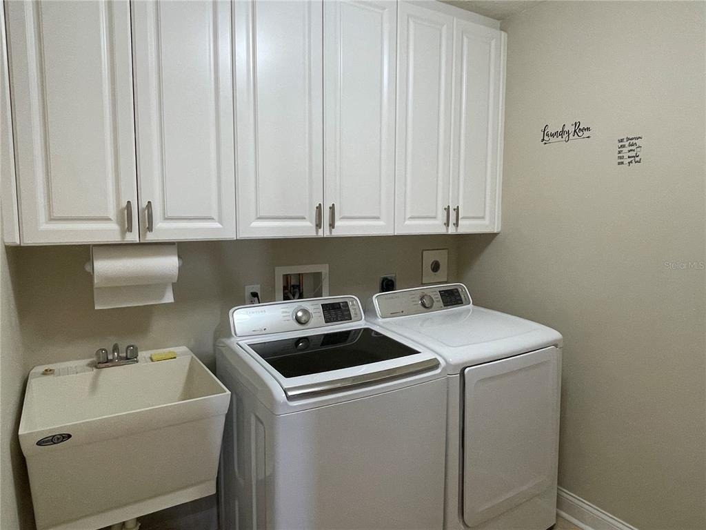 521 Mandalay Avenue - Photo 24