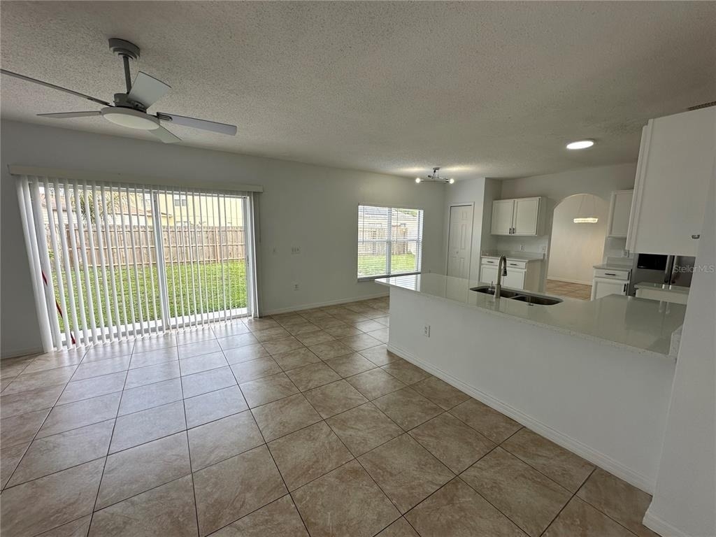 747 Pelican Court - Photo 5