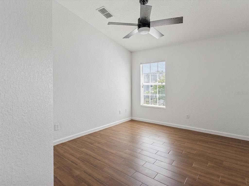 1055 Rock Harbor Avenue - Photo 20