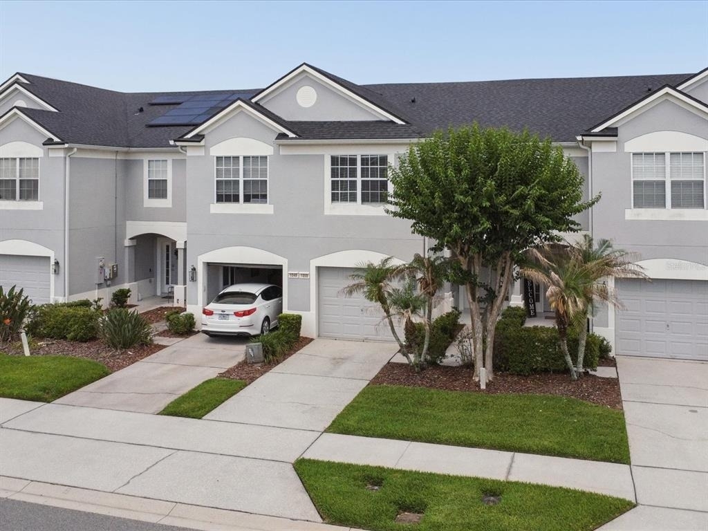 1055 Rock Harbor Avenue - Photo 2