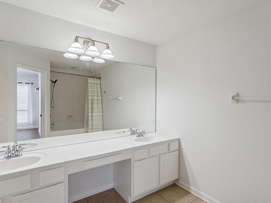 1055 Rock Harbor Avenue - Photo 17