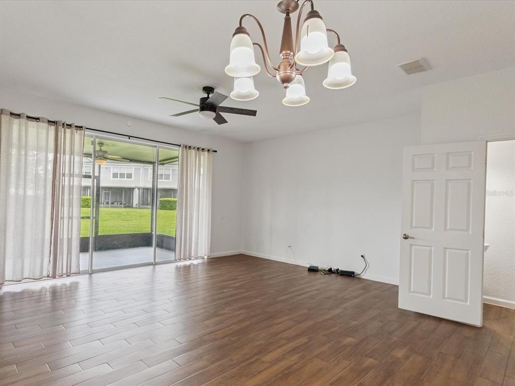 1055 Rock Harbor Avenue - Photo 9