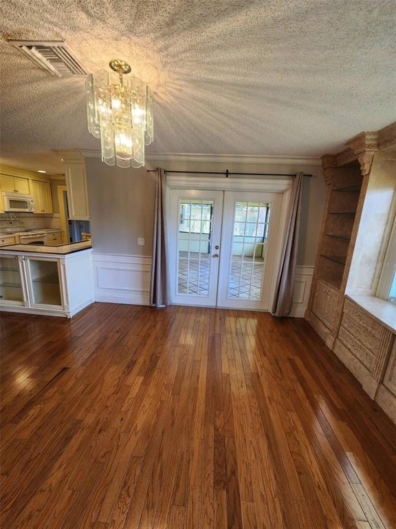 549 Burlington Avenue Ne - Photo 21