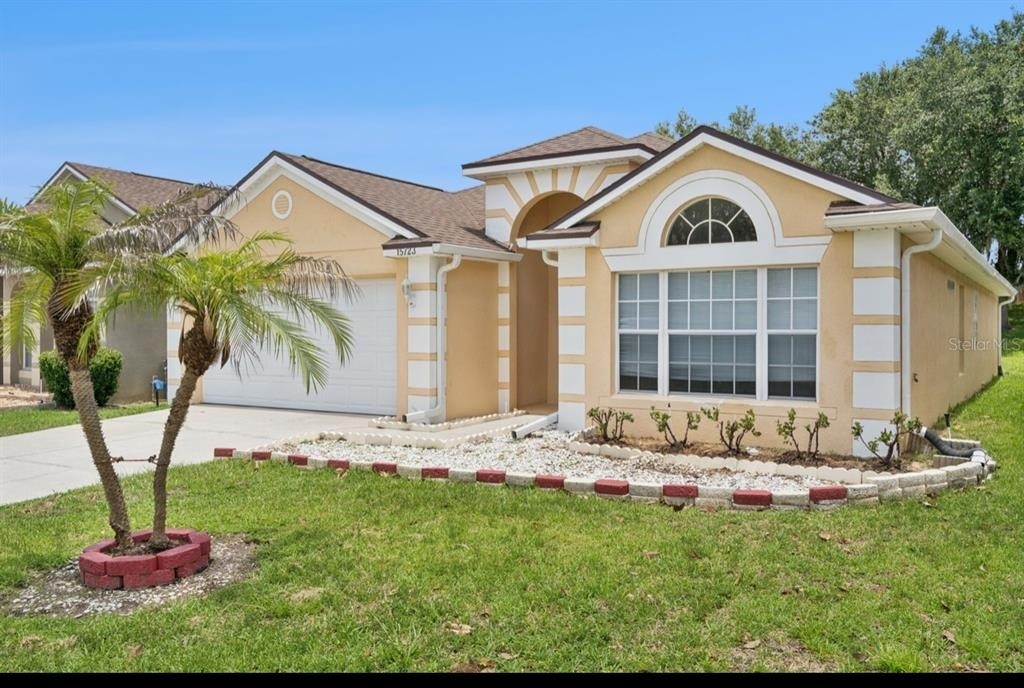 15723 Markham Drive - Photo 0
