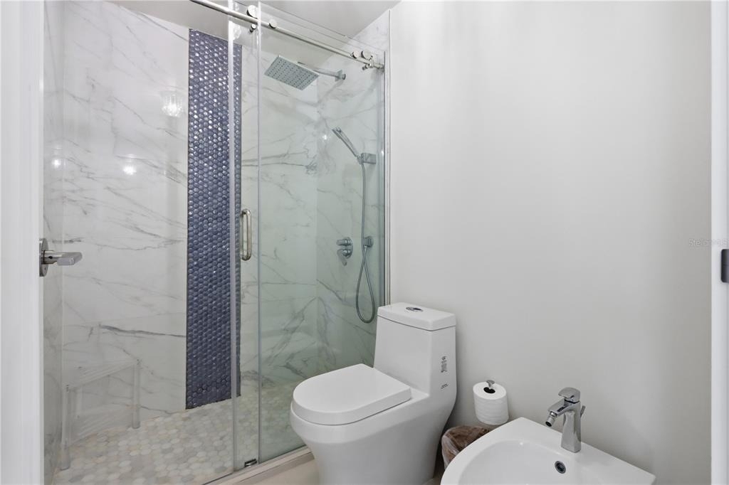 1485 Ashford Ave - Photo 24