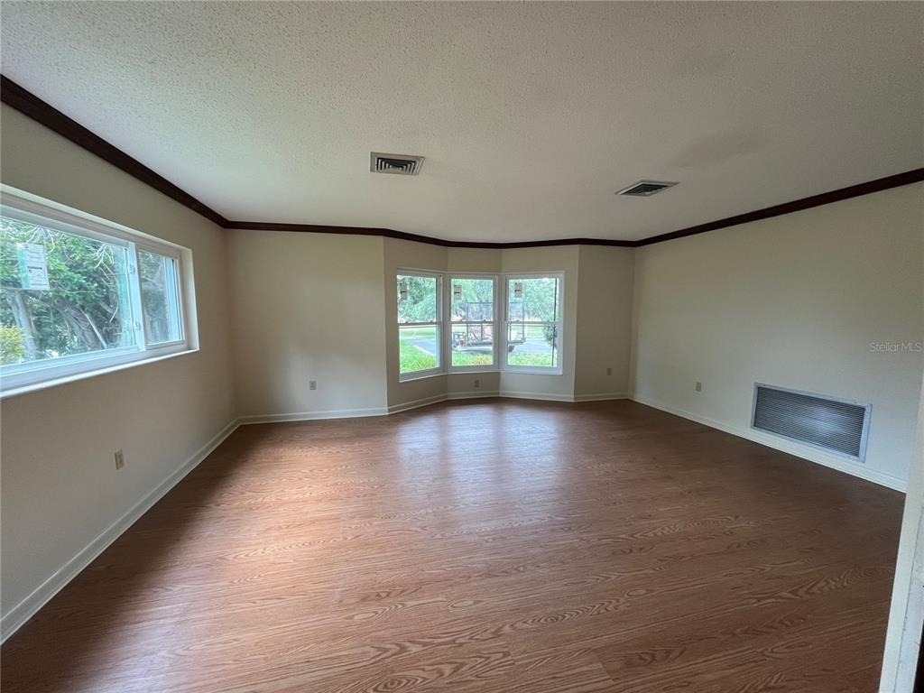 1145 S Lake Reedy Boulevard - Photo 4