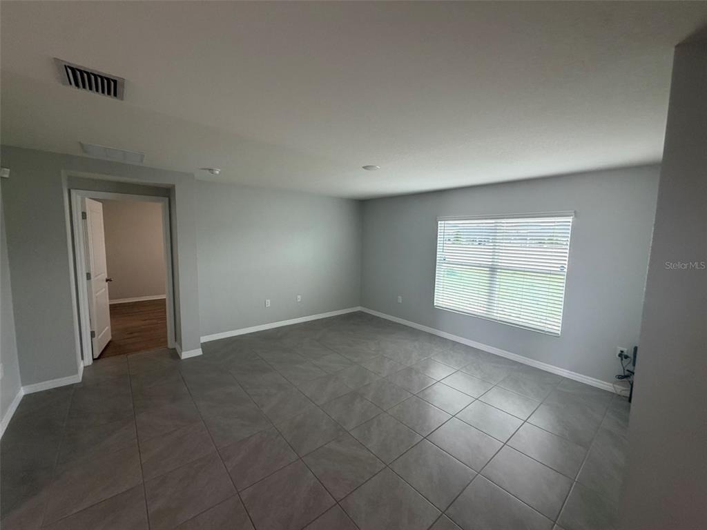4703 Sw 85th Place - Photo 14