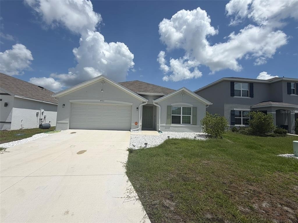 4703 Sw 85th Place - Photo 1