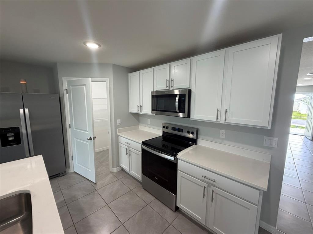 4703 Sw 85th Place - Photo 4