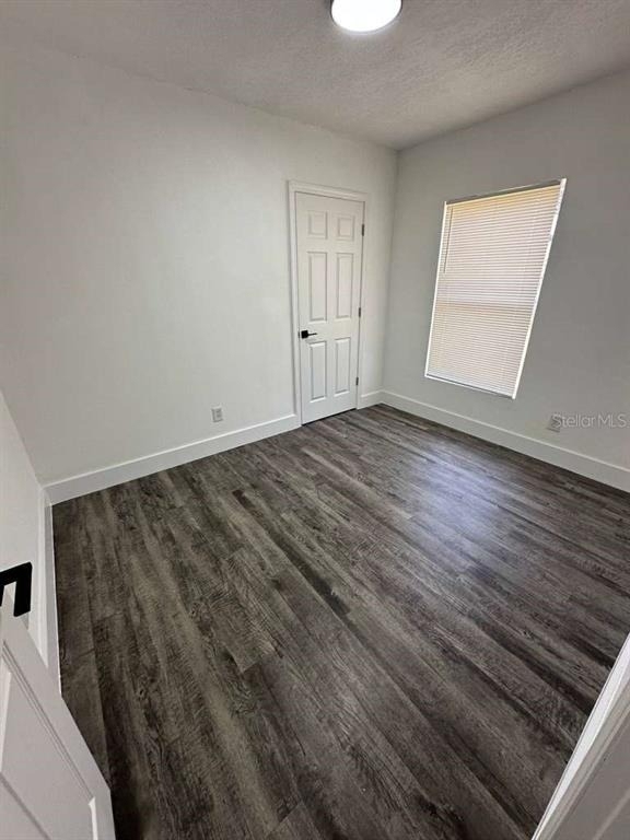 1016 Avenue A - Photo 5
