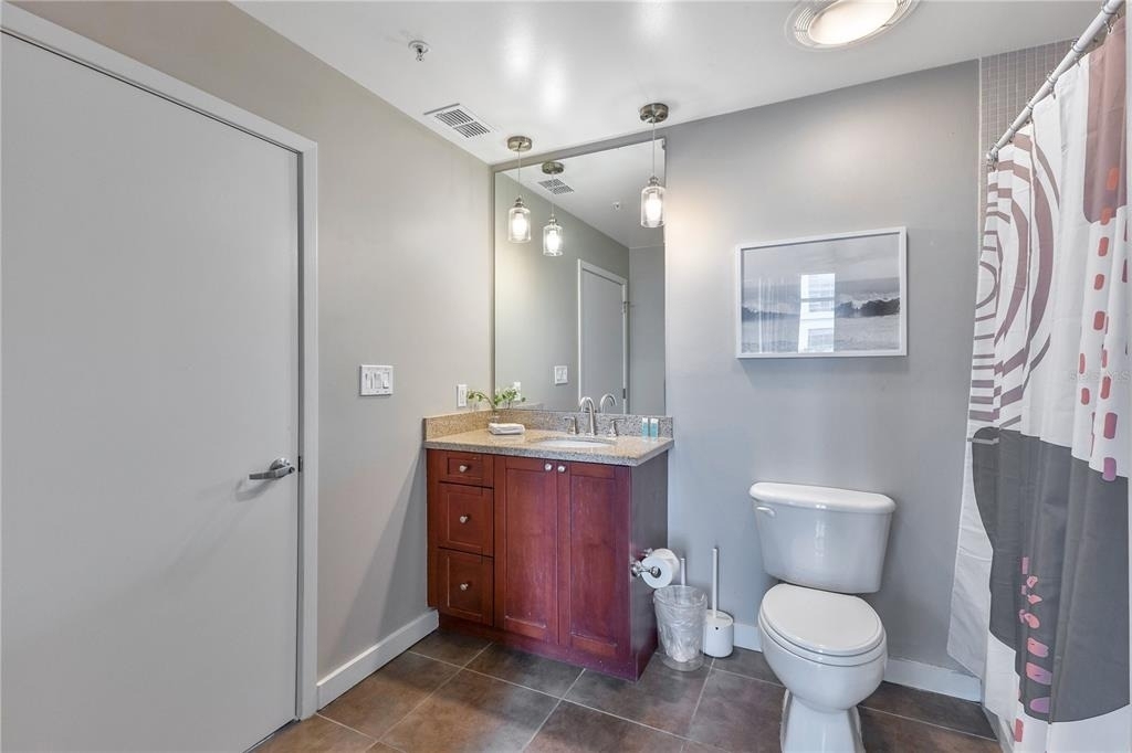 525 E Jackson Street - Photo 19