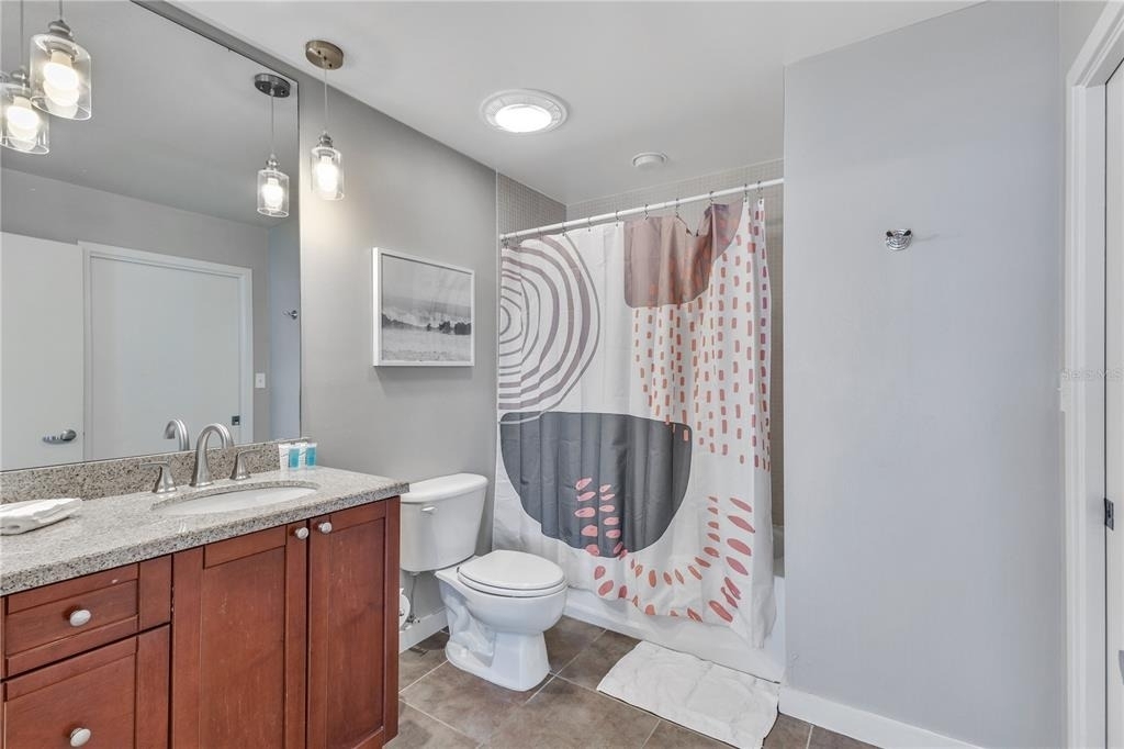 525 E Jackson Street - Photo 20