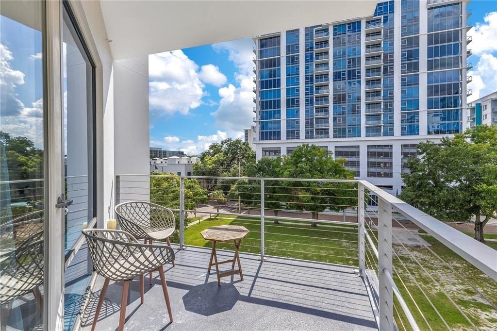 525 E Jackson Street - Photo 21