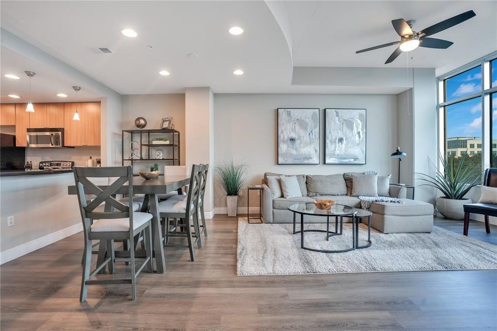 525 E Jackson Street - Photo 14