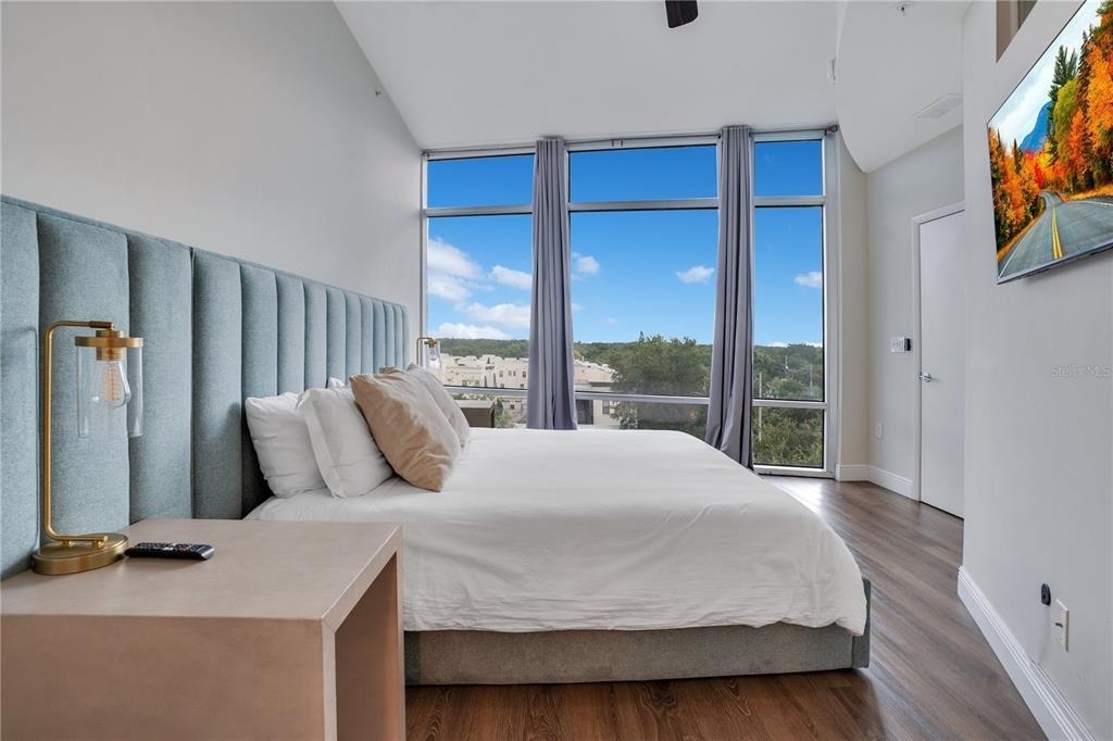 525 E Jackson Street - Photo 29